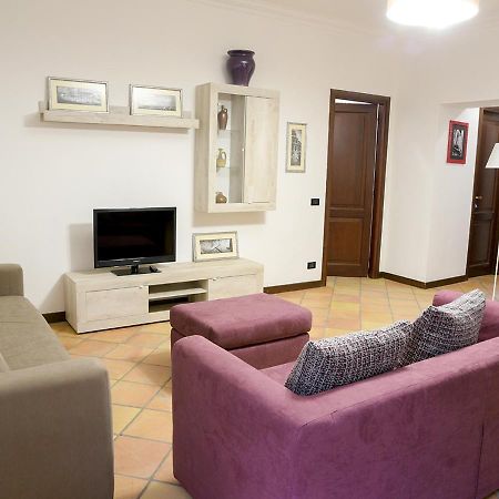 Colosseum Comfortable Apartment Рим Экстерьер фото