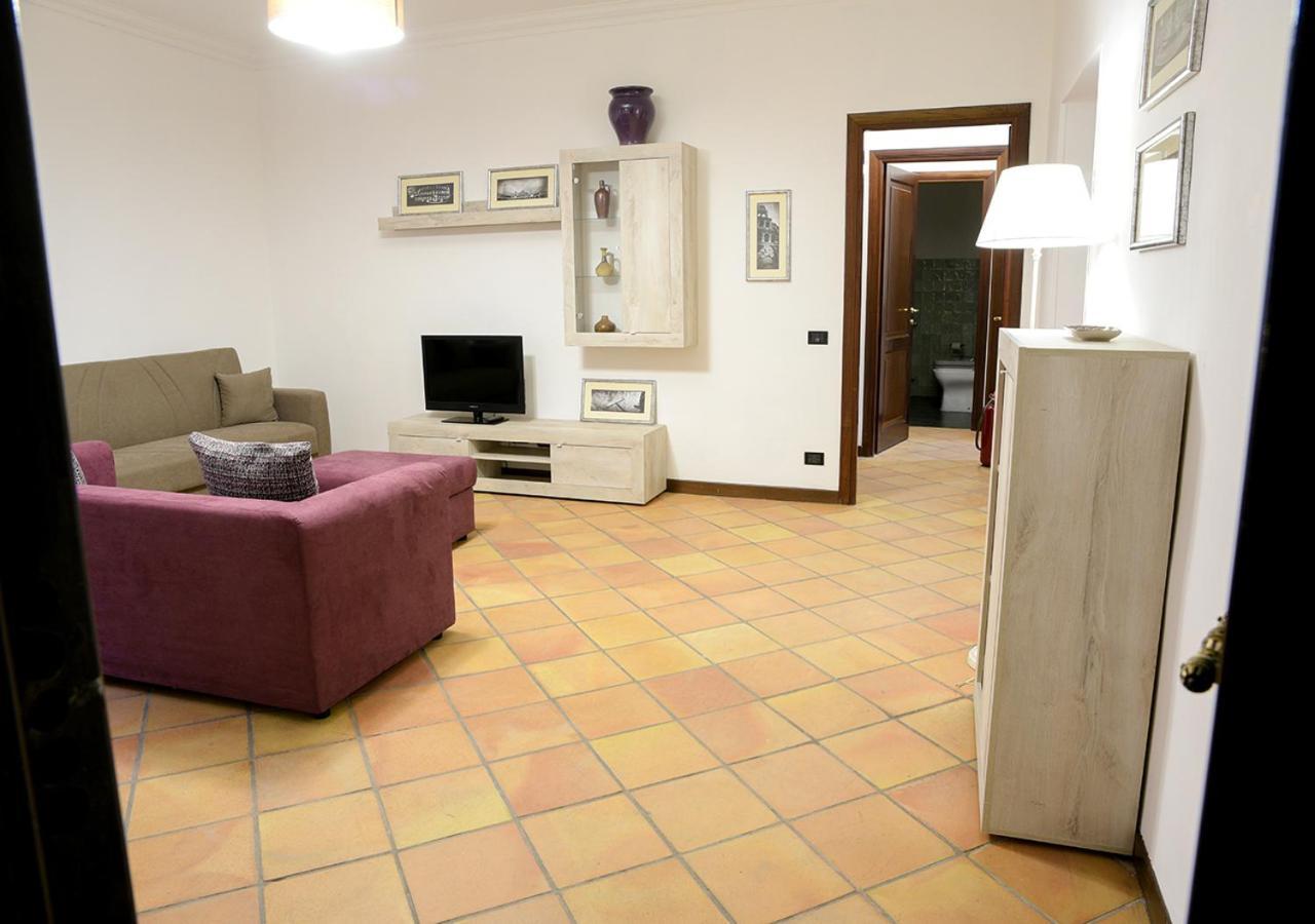 Colosseum Comfortable Apartment Рим Экстерьер фото
