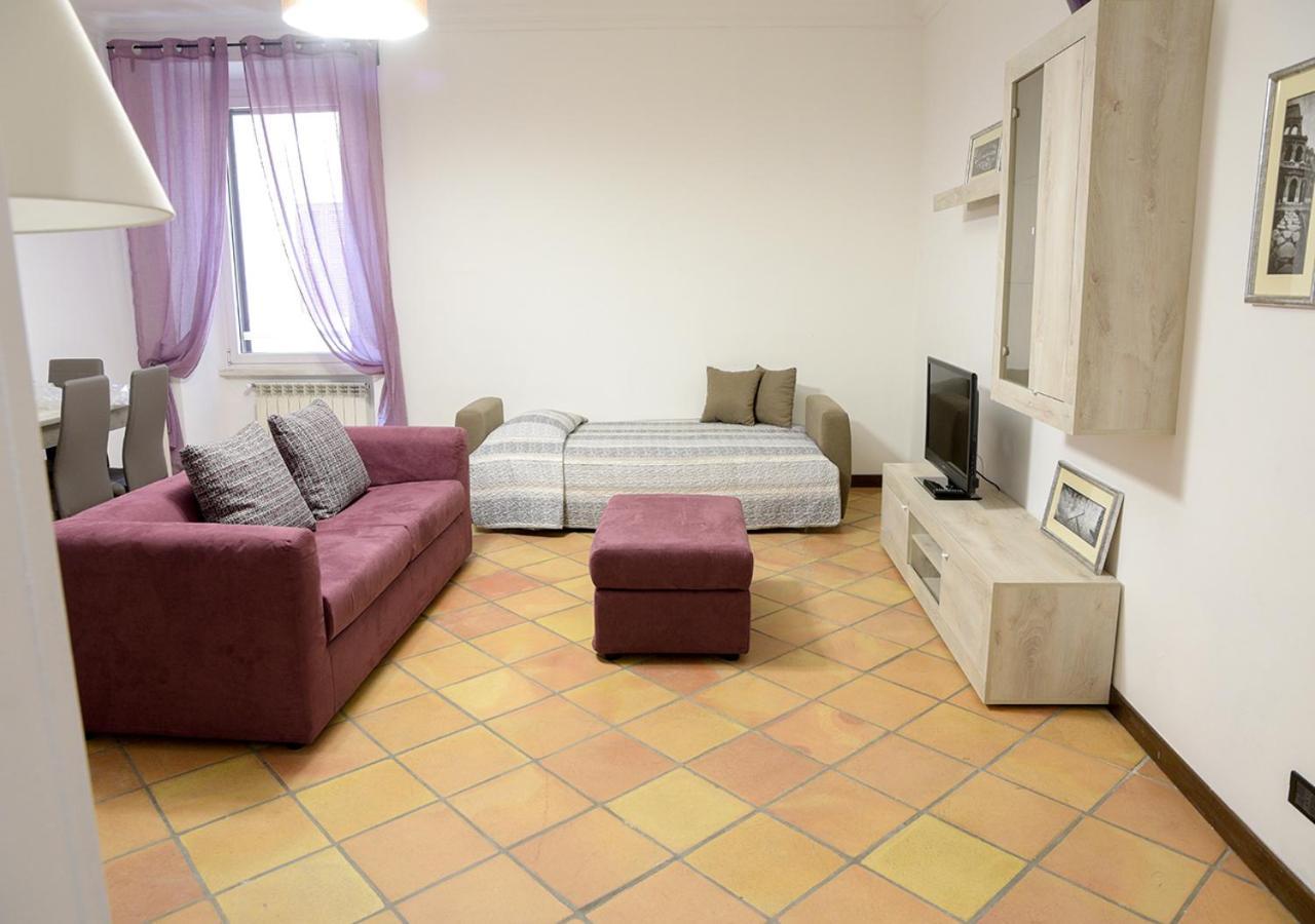 Colosseum Comfortable Apartment Рим Экстерьер фото