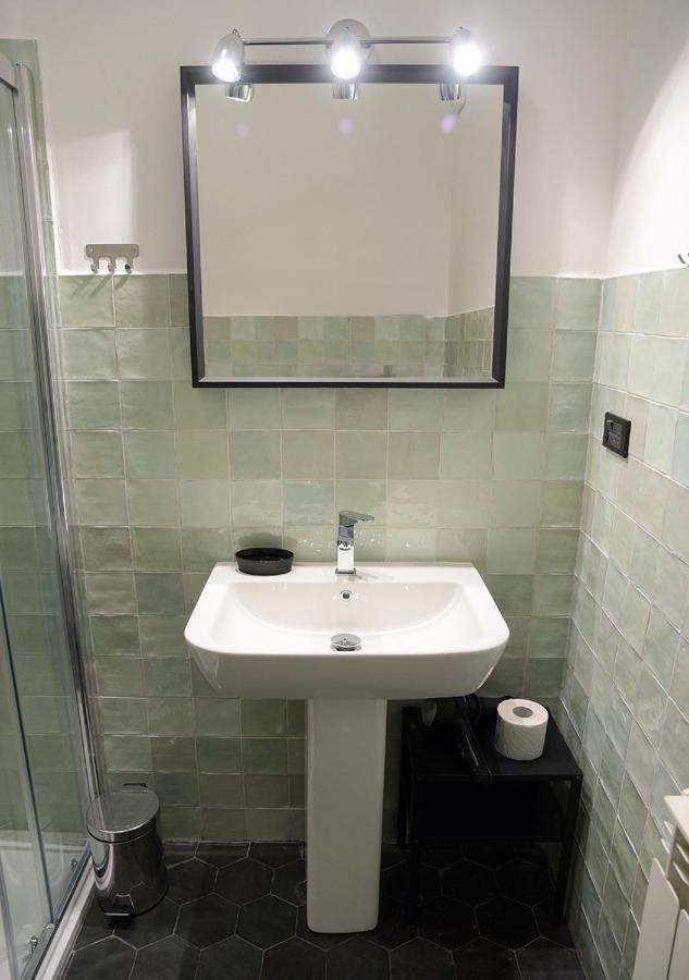 Colosseum Comfortable Apartment Рим Экстерьер фото