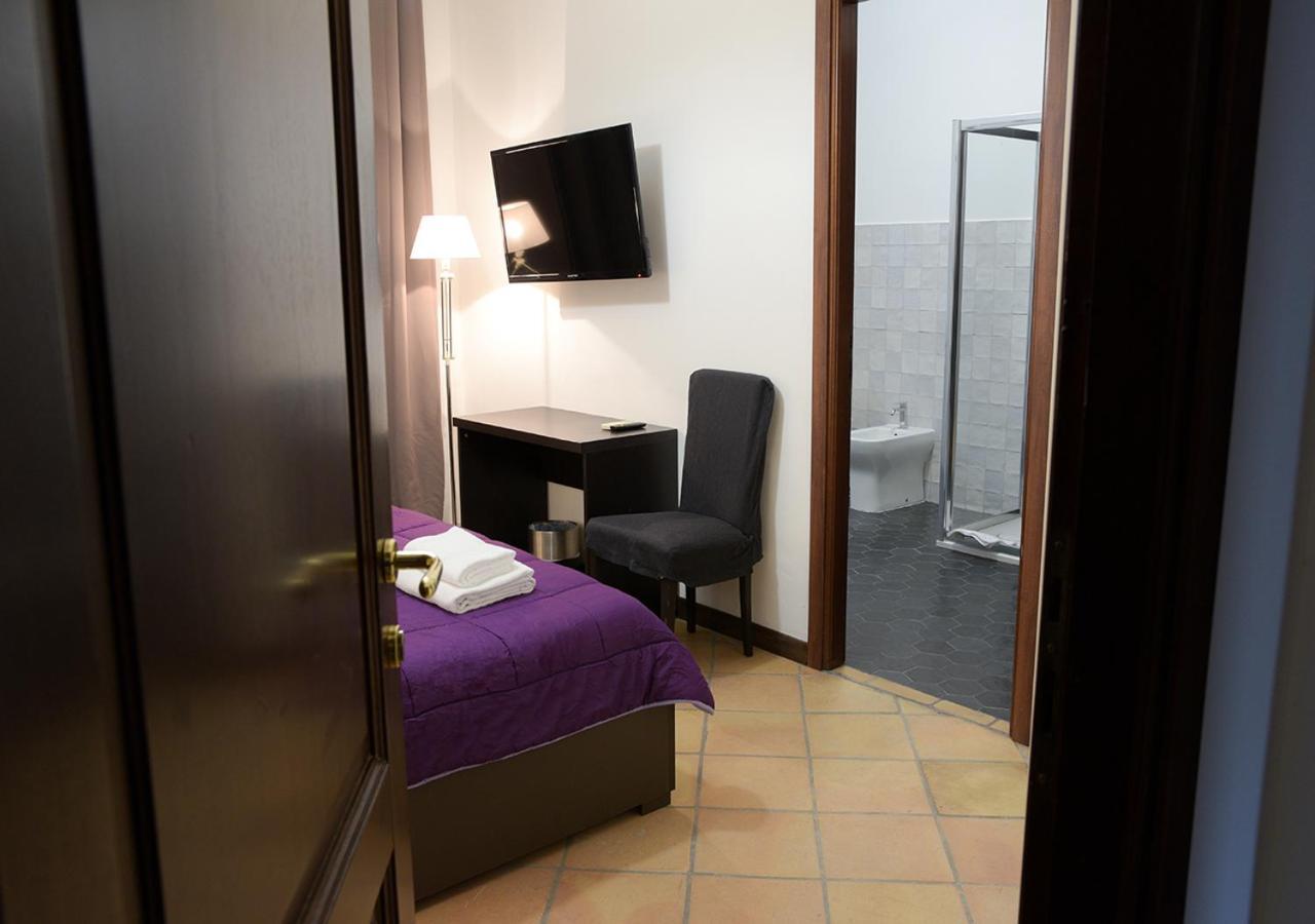 Colosseum Comfortable Apartment Рим Экстерьер фото