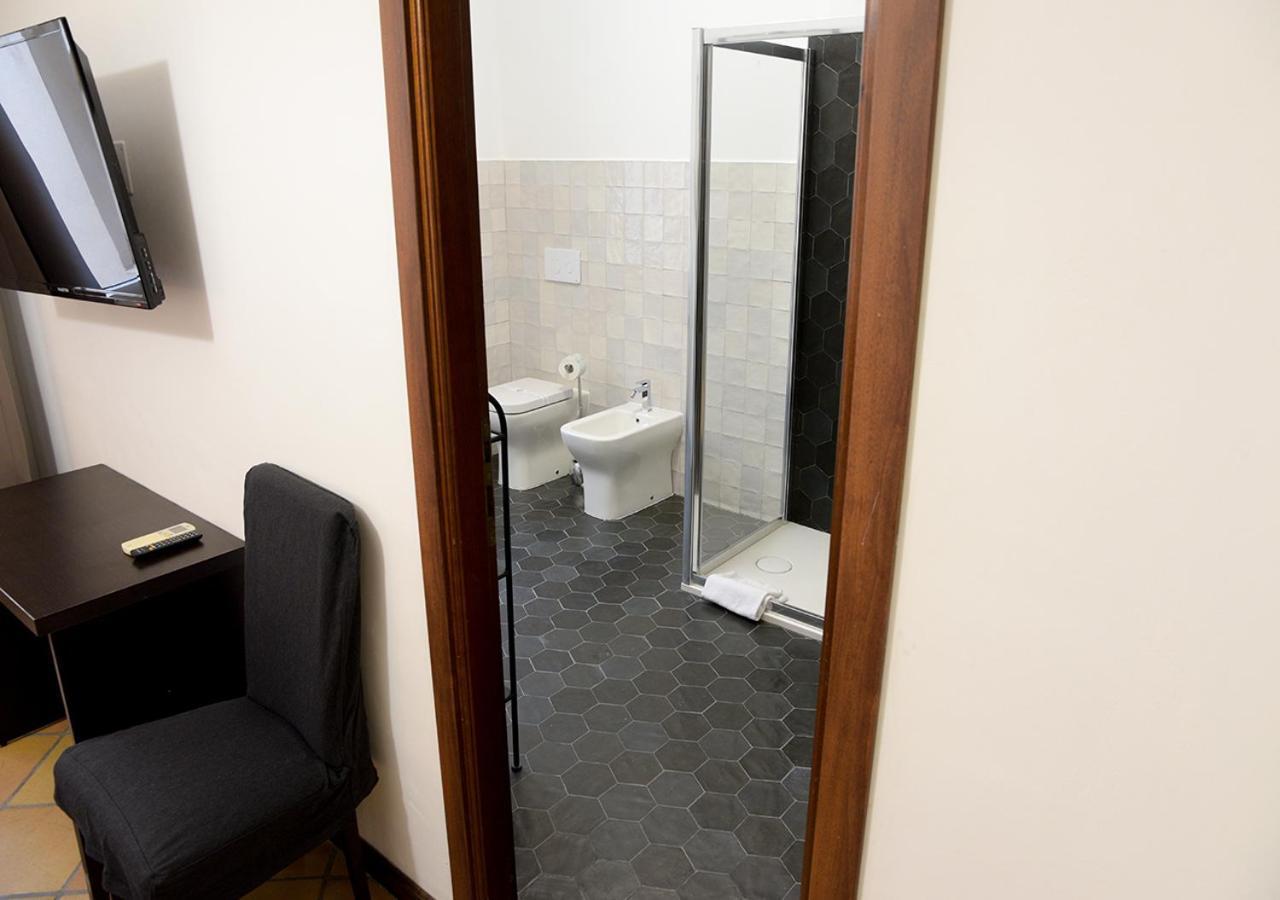 Colosseum Comfortable Apartment Рим Экстерьер фото