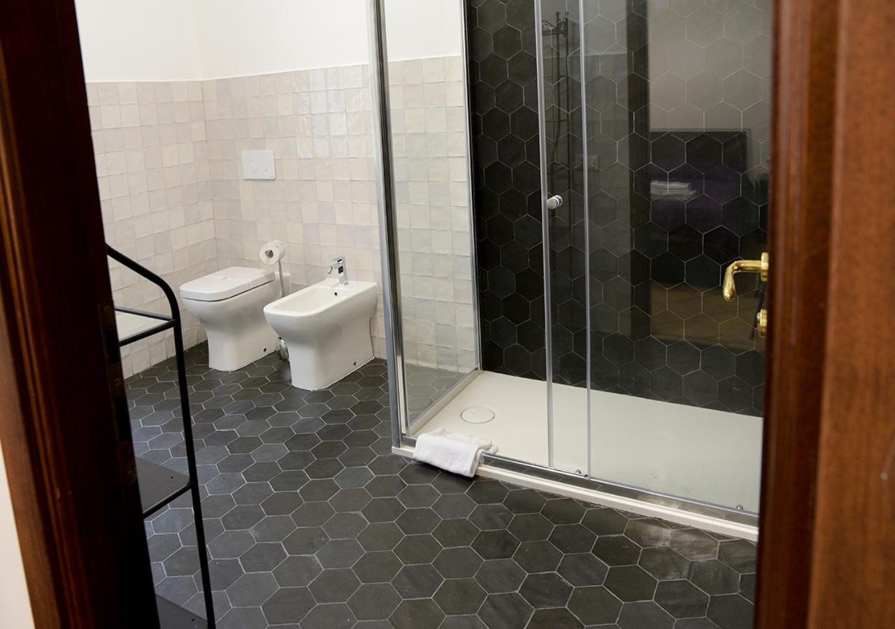 Colosseum Comfortable Apartment Рим Экстерьер фото