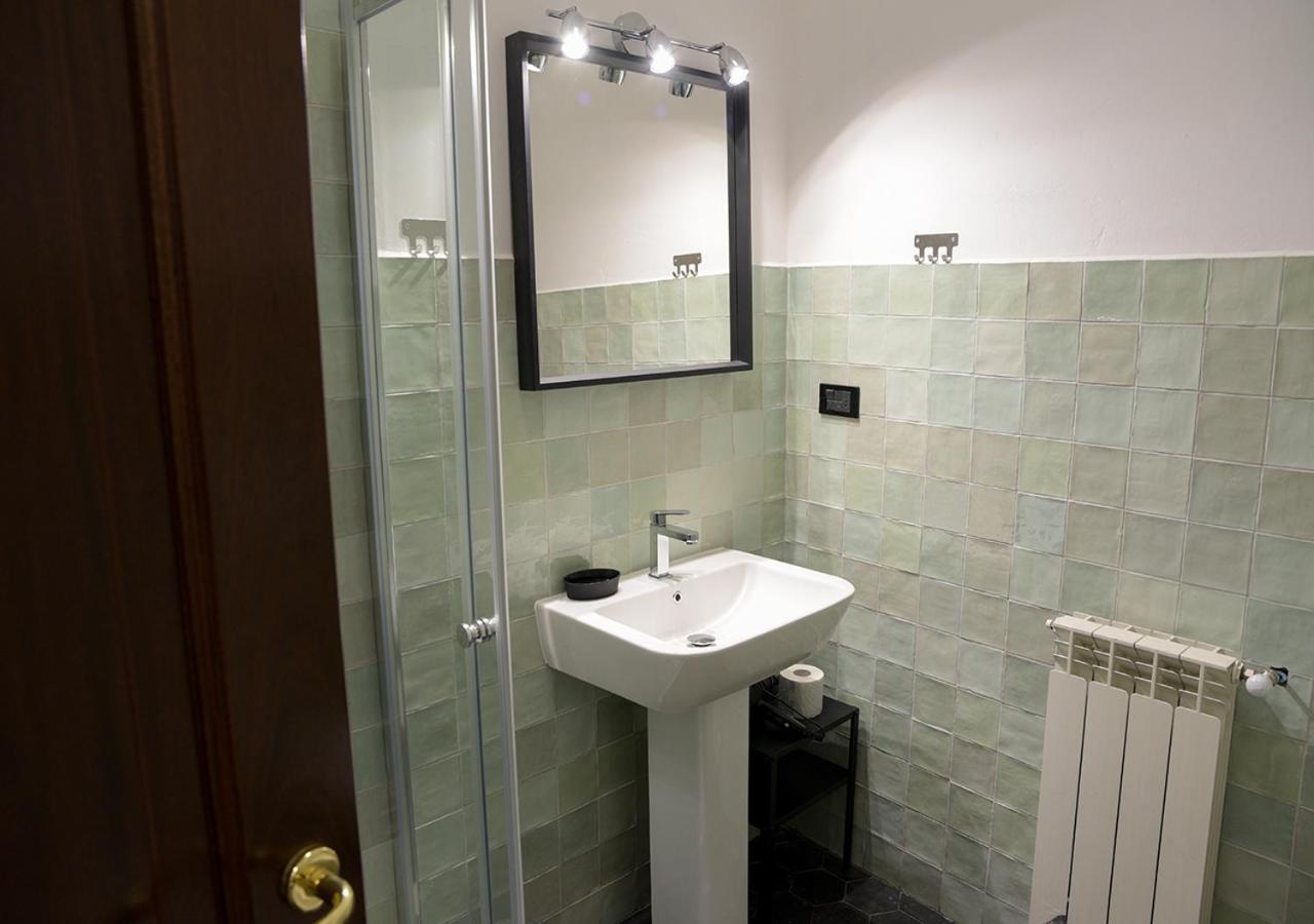 Colosseum Comfortable Apartment Рим Экстерьер фото